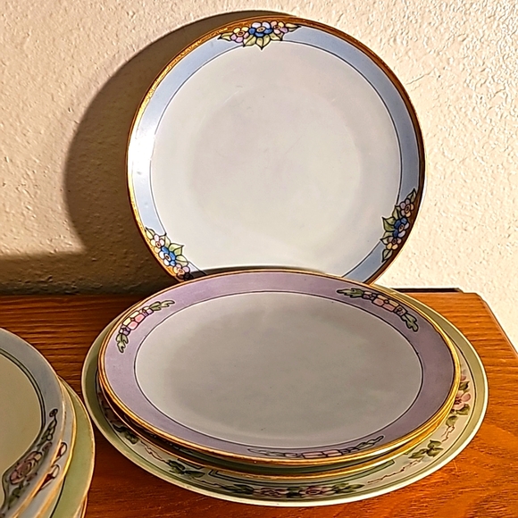 Bavaria China Plates Hand painted Floral porcelain - Picture 7 of 8